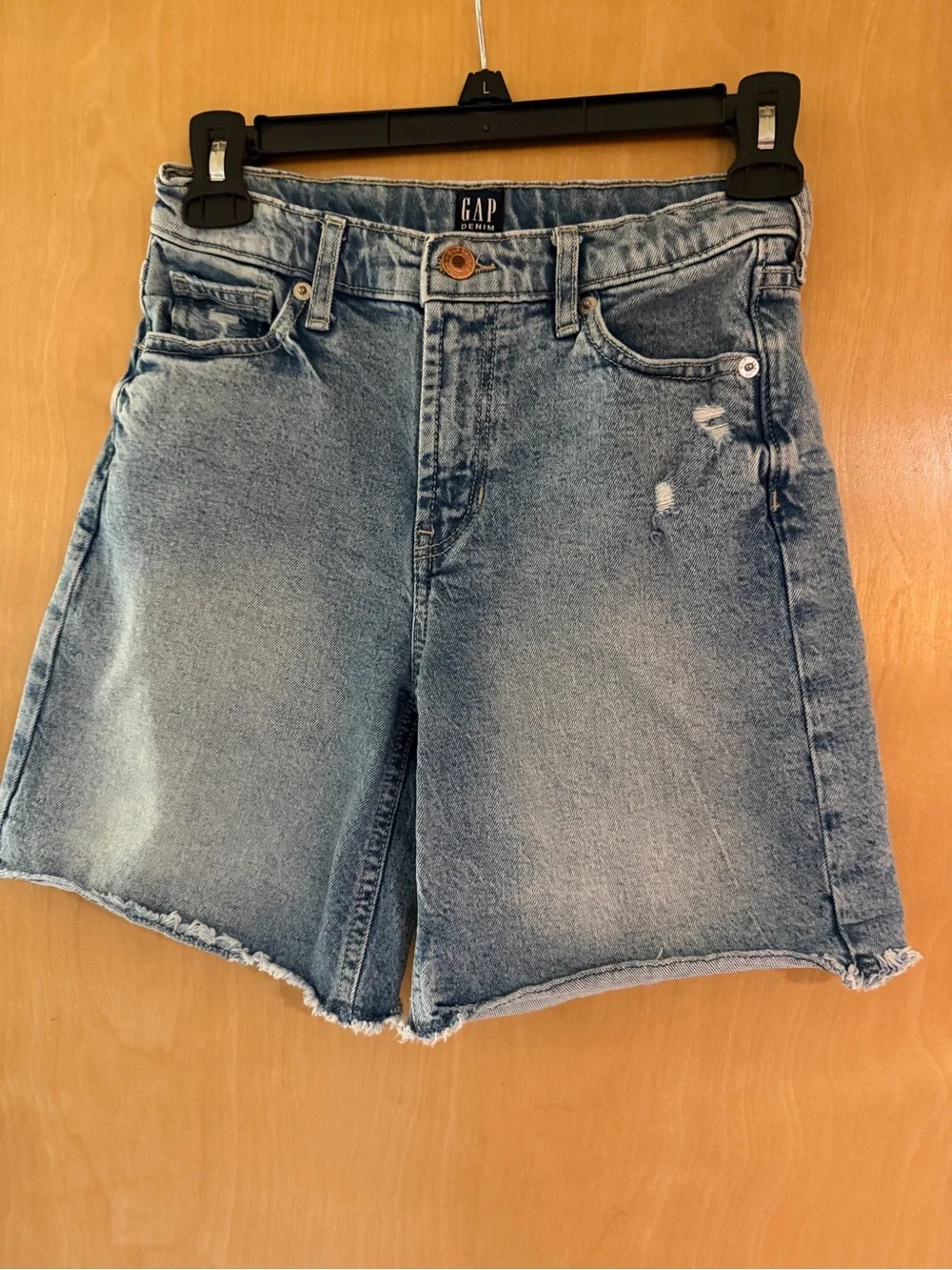 GAP Light Wash 90s loose Bermuda shorts